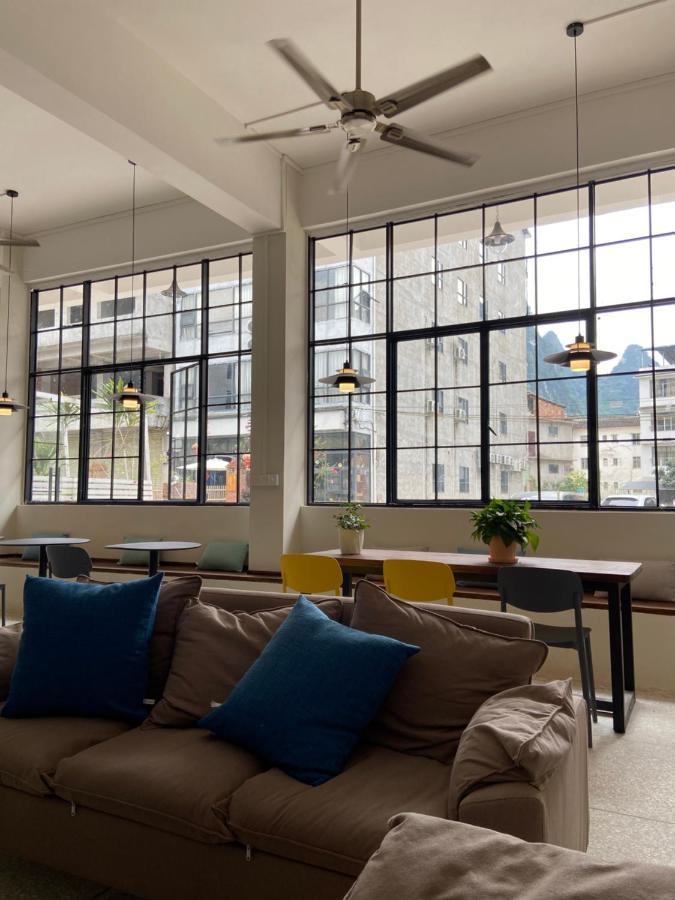 Pomelo Hostel Xingping Яншо Экстерьер фото