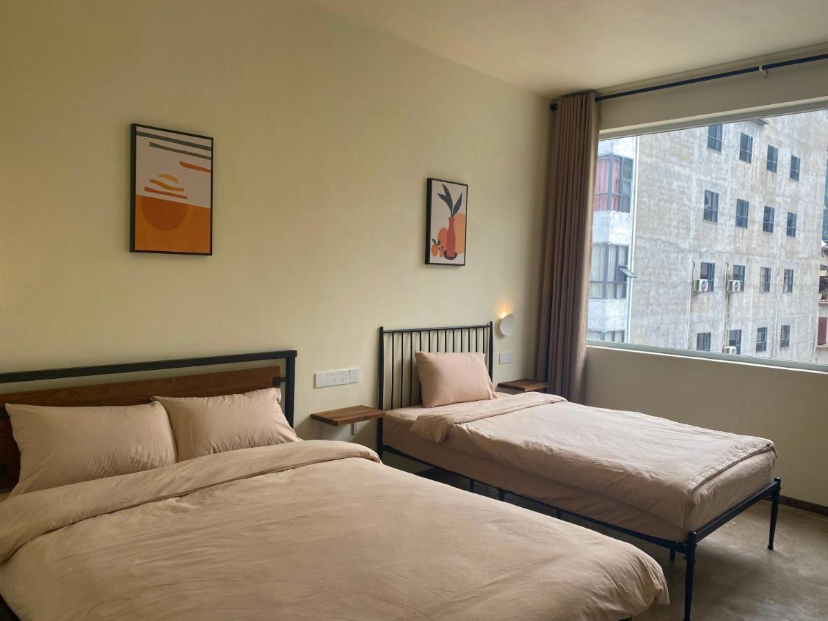 Pomelo Hostel Xingping Яншо Экстерьер фото