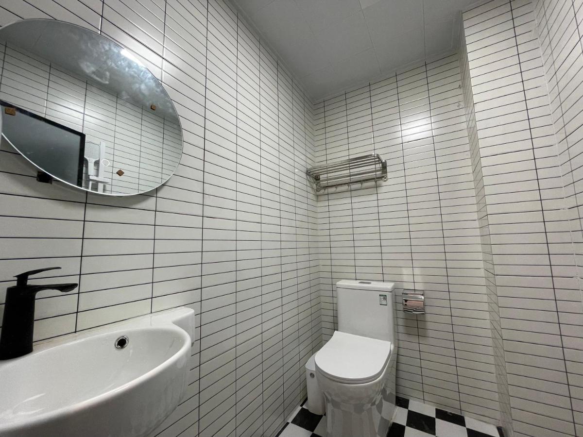 Pomelo Hostel Xingping Яншо Экстерьер фото